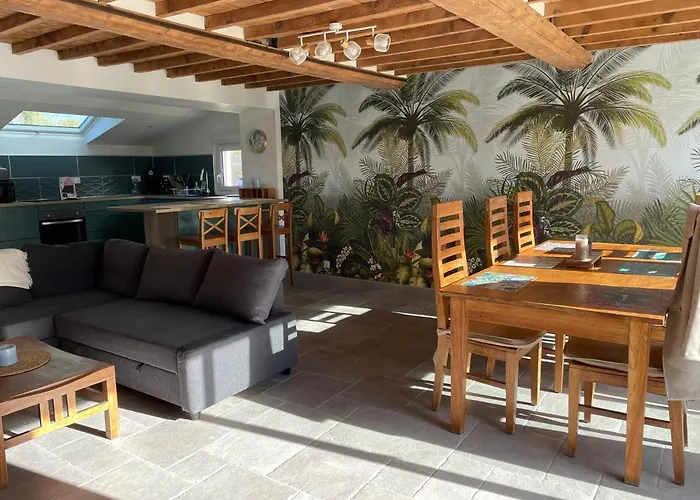 Charmante Maison A Deux Pas De La Holiday home *